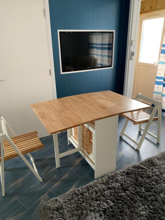 Cosy Beach Chalet Scratby ภายนอก รูปภาพ
